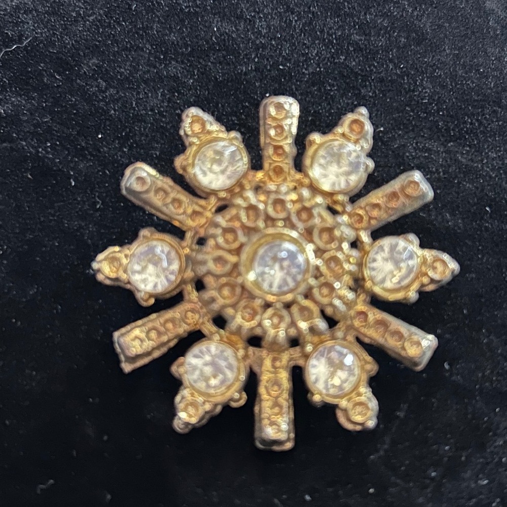 Vintage Gold Tone Rhinestone Starburst Brooch (Snowflake Style)